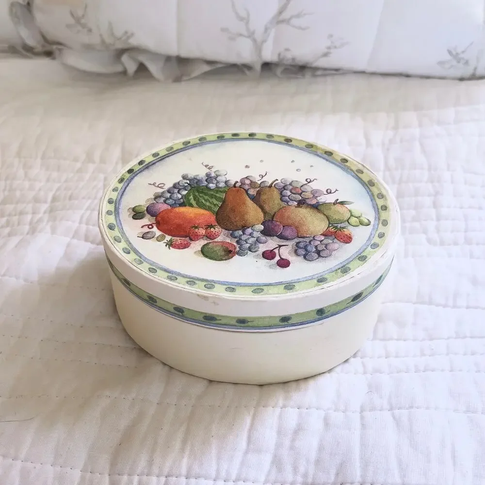Vintage 1990s Oval Gift Box Jubilee 1993 Fruit Basket Trinket Present